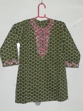 Green embroidered girls suit 2pc