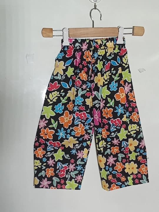 Girls black and off-white floral suit thumbnail 2