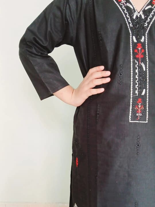 Embroidered doriya lawn shirt and plazo trouser - black - 00026